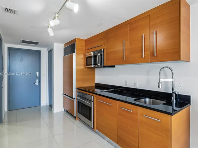 485 Brickell Ave # 3605, Miami FL 33131