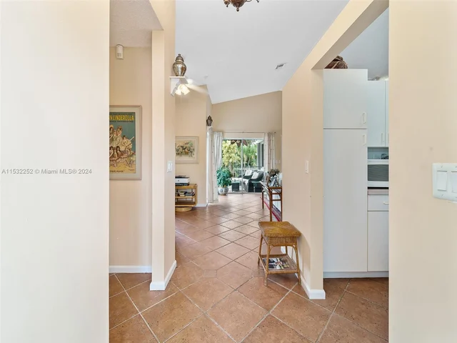 314 SE 3rd Pl, Dania Beach FL 33004