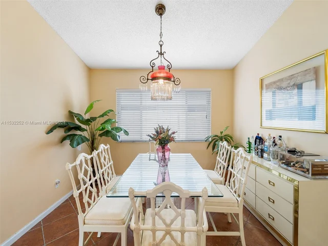 314 SE 3rd Pl, Dania Beach FL 33004