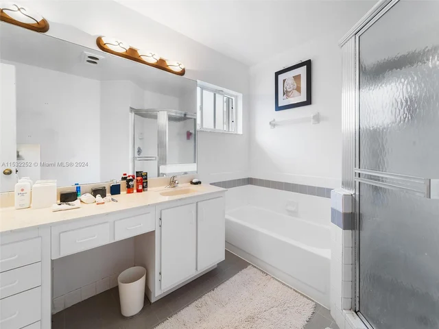 314 SE 3rd Pl, Dania Beach FL 33004