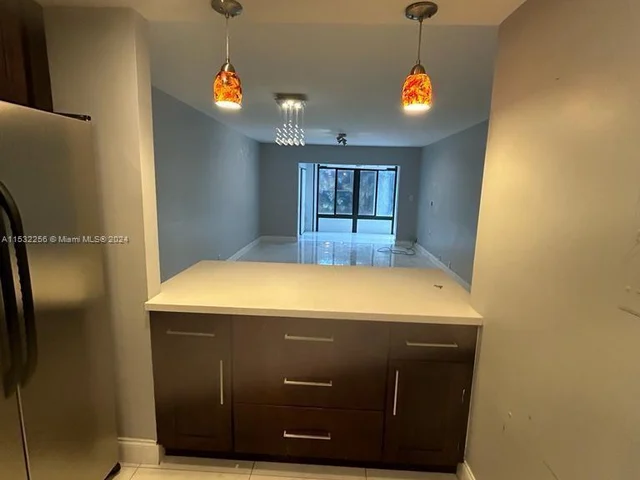 9440 SW 8th St # 122, Boca Raton FL 33428