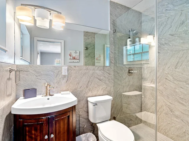 111 NE 68th Ter # 111, Miami FL 33138