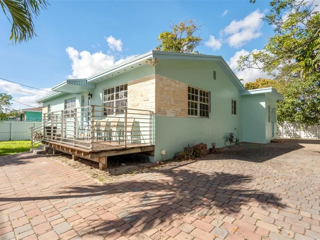 111 NE 68th Ter # 111, Miami FL 33138