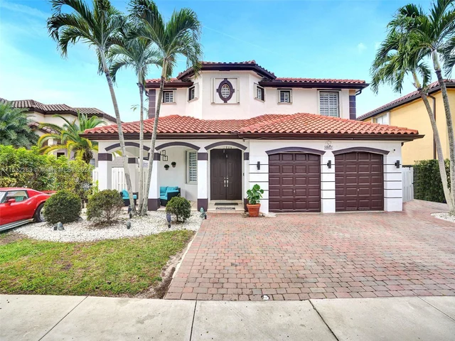 6662 SW 166th Ct, Miami FL 33193