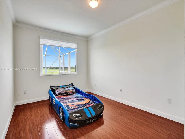 6662 SW 166th Ct, Miami FL 33193