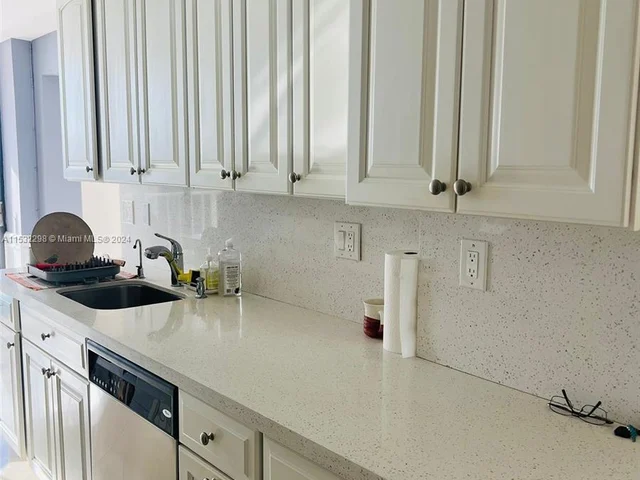 290 174th St # 902, Sunny Isles Beach FL 33160