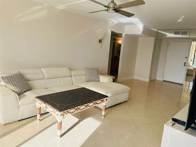 290 174th St # 902, Sunny Isles Beach FL 33160