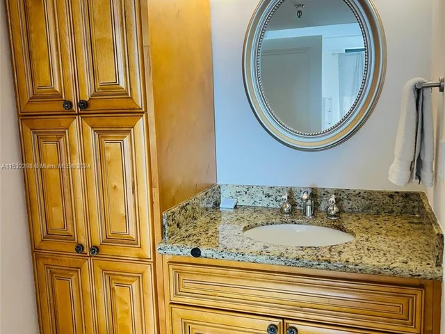 290 174th St # 902, Sunny Isles Beach FL 33160