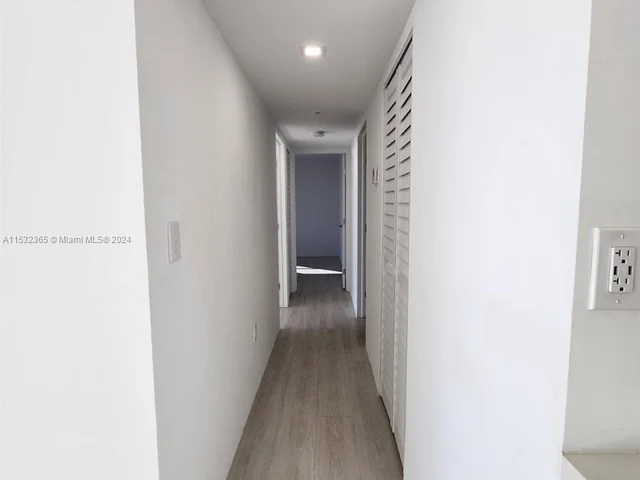 1700 NW N River Dr # 606, Miami FL 33125