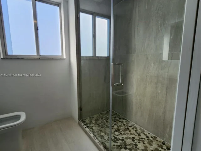 1700 NW N River Dr # 606, Miami FL 33125