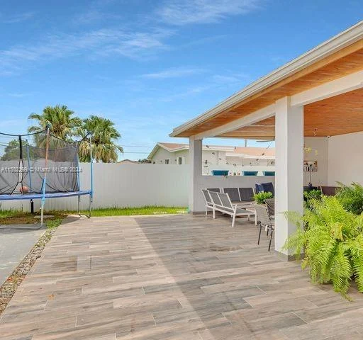 8961 SW 36th St # 8961, Miami FL 33165