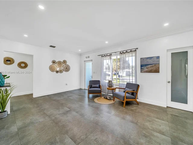 7521 Bounty Ave # 7521, North Bay Village FL 33141