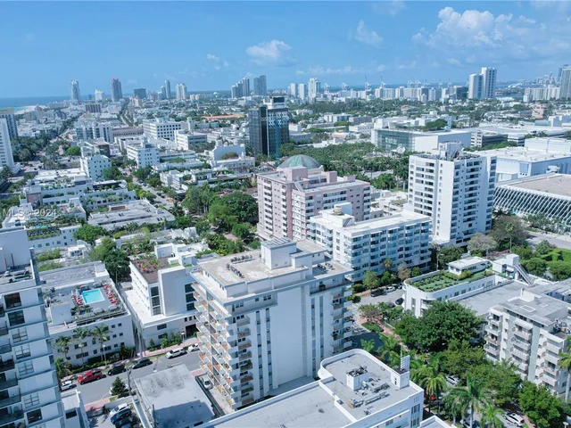 245 18th St # 605, Miami Beach FL 33139