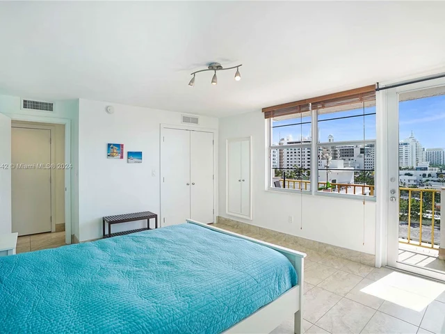 245 18th St # 605, Miami Beach FL 33139