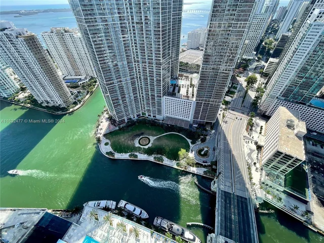 200 Biscayne Blvd Way # 4811, Miami FL 33131