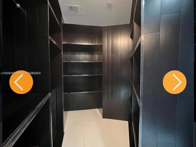 200 Biscayne Boulevard Way # 4801, Miami FL 33131