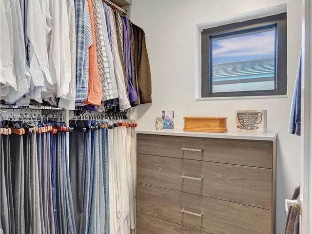 2606 N Riverside Dr, Pompano Beach FL 33062