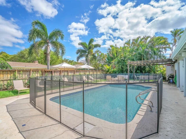 3721 N 54th Ave, Hollywood FL 33021