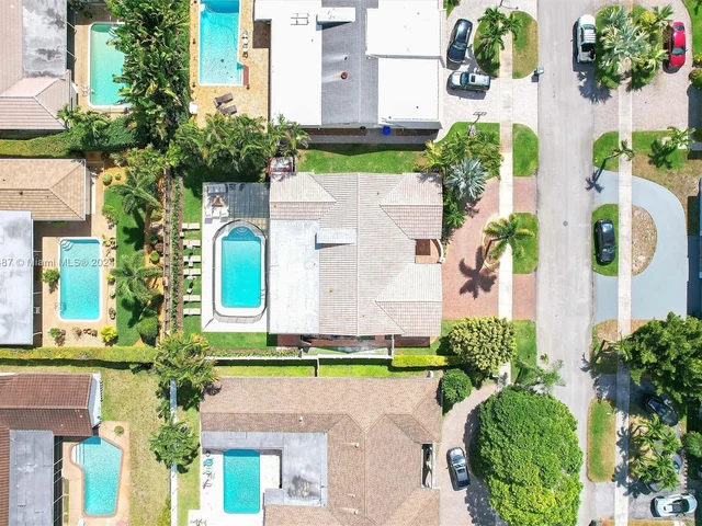 3721 N 54th Ave, Hollywood FL 33021