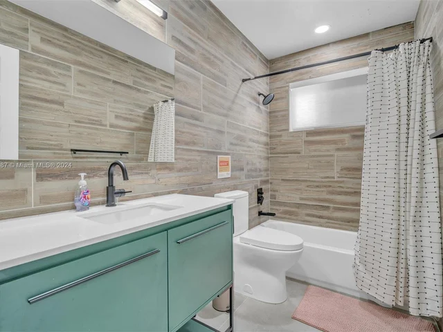 3721 N 54th Ave, Hollywood FL 33021