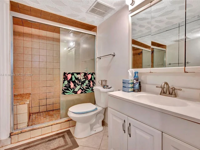 100 Golden Isles Dr # 114, Hallandale Beach FL 33009