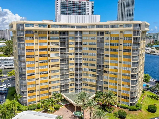 100 Golden Isles Dr # 114, Hallandale Beach FL 33009