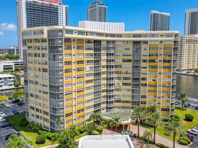 100 Golden Isles Dr # 114, Hallandale Beach FL 33009