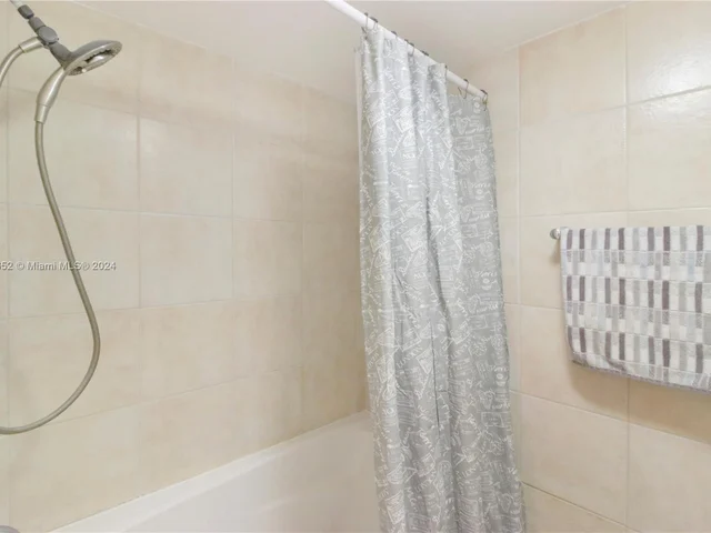 800 West Ave # 705, Miami Beach FL 33139