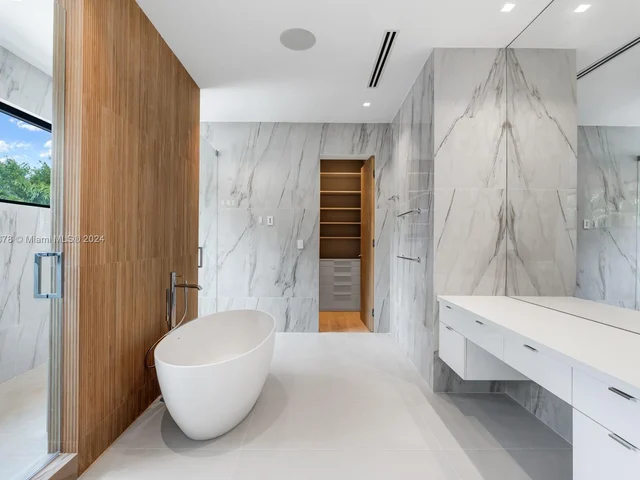 9056 Bay Drive, Surfside FL 33154