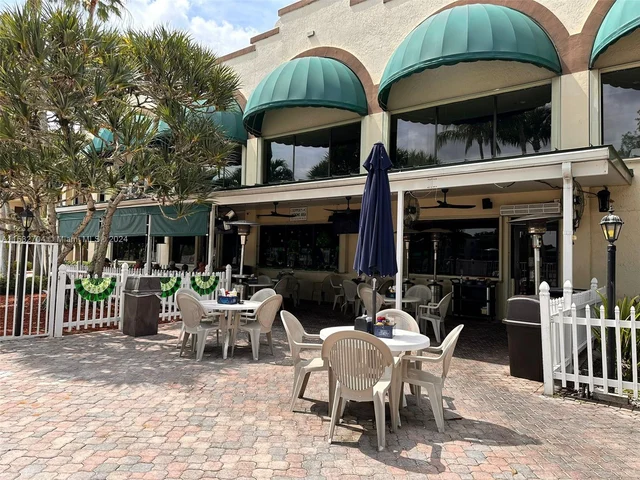 9410 Live Oak Pl # 305, Davie FL 33324