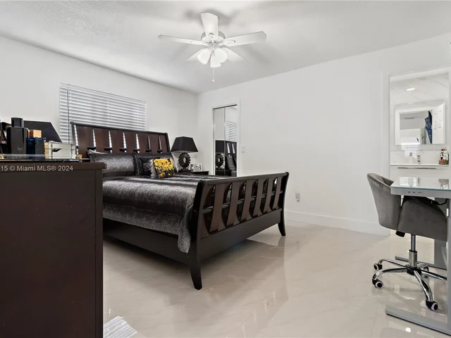 17330 SW 108th Ave, Miami FL 33157