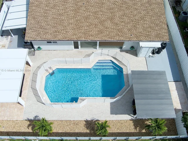 17330 SW 108th Ave, Miami FL 33157