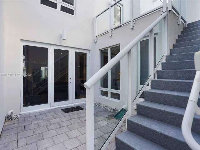 10418 NW 63rd Ter # 10418, Doral FL 33178