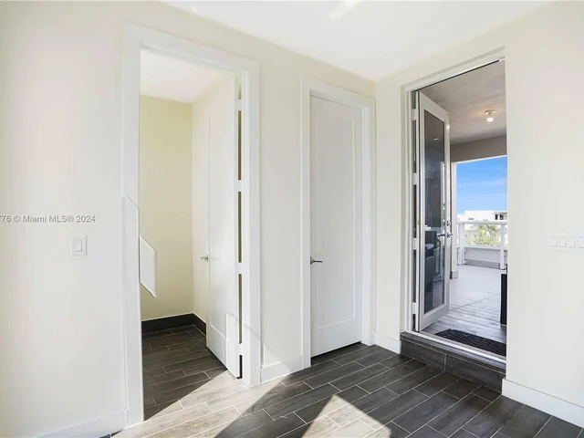 10418 NW 63rd Ter # 10418, Doral FL 33178