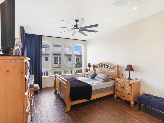 10418 NW 63rd Ter # 10418, Doral FL 33178