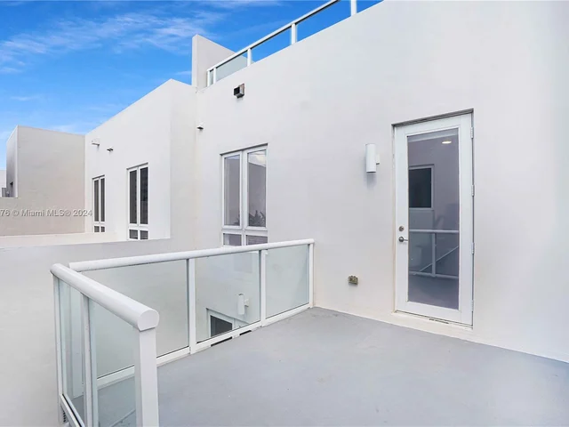 10418 NW 63rd Ter # 10418, Doral FL 33178