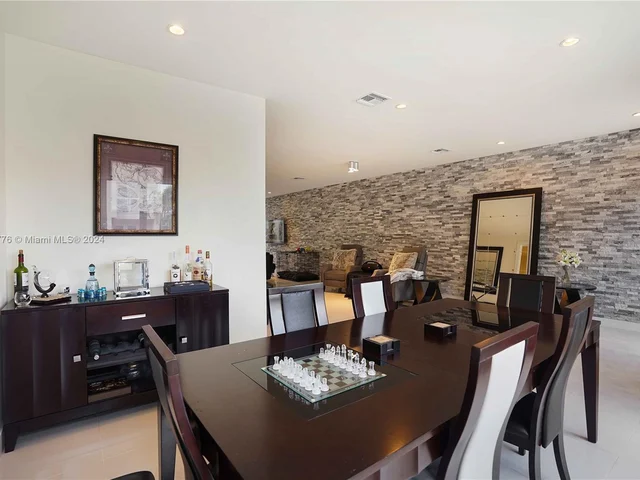 10418 NW 63rd Ter # 10418, Doral FL 33178