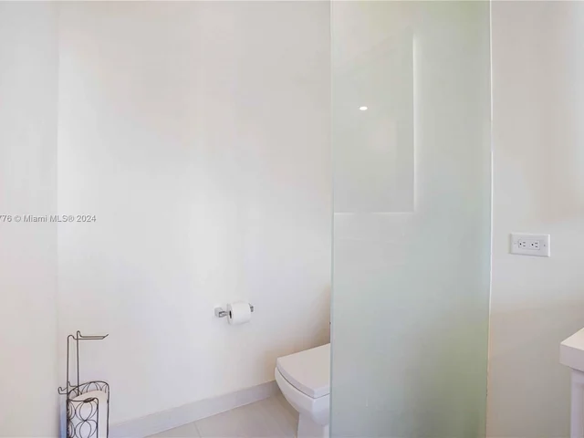 10418 NW 63rd Ter # 10418, Doral FL 33178