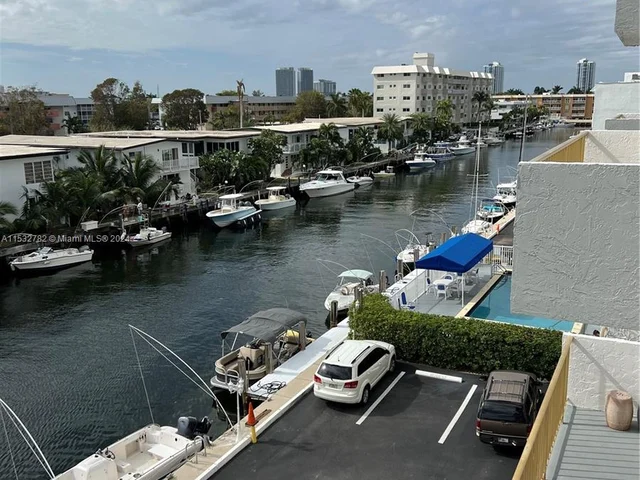 3770 NE 171st St # 401, North Miami Beach FL 33160
