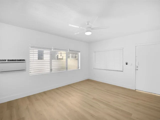 1044 Pennsylvania Ave # 17, Miami Beach FL 33139