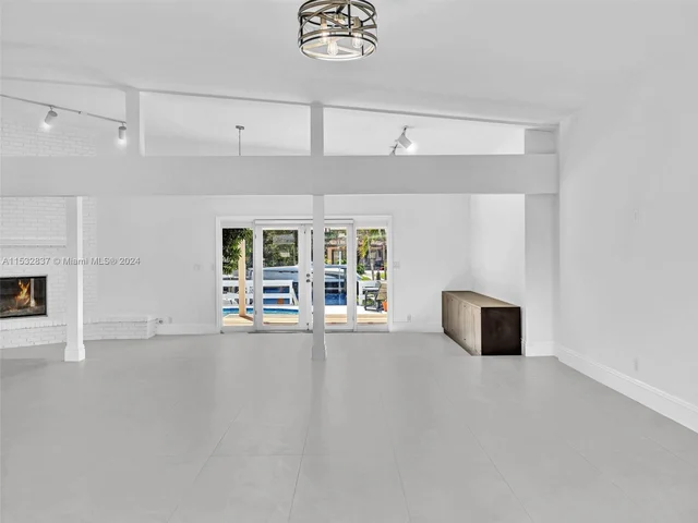 2642 Marion Dr, Fort Lauderdale FL 33316