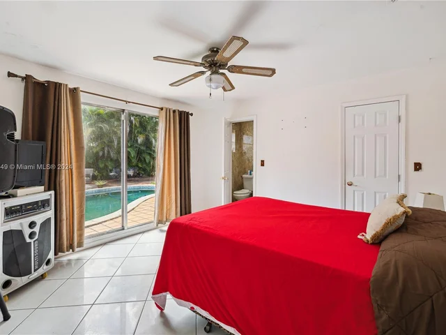 1110 NE 205th Ter, Miami FL 33179