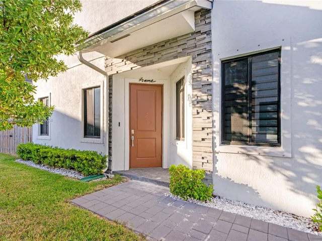 23274 SW 110th Ave, Homestead FL 33032