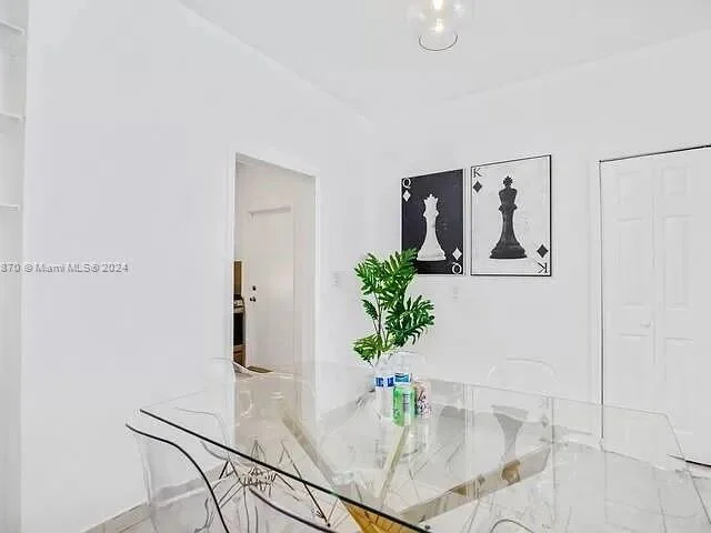 301 86th St # 3, Miami Beach FL 33141