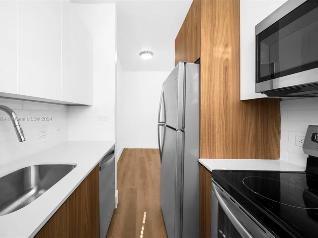 940 Jefferson Ave # 4, Miami Beach FL 33139