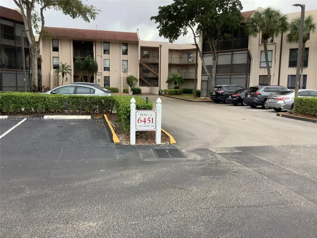 6451 N University Dr # 216, Tamarac FL 33321