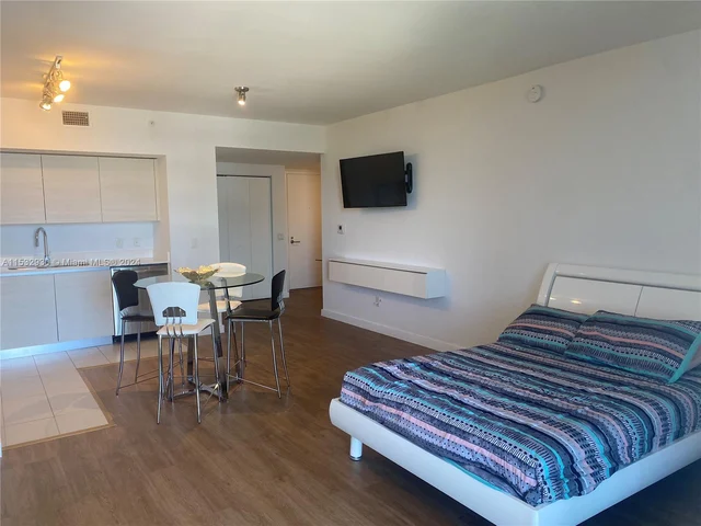 4250 Biscayne Blvd # 1006, Miami FL 33137