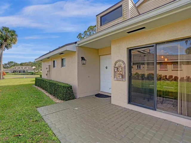 6876 Fountains Cir # 6876, Lake Worth FL 33467
