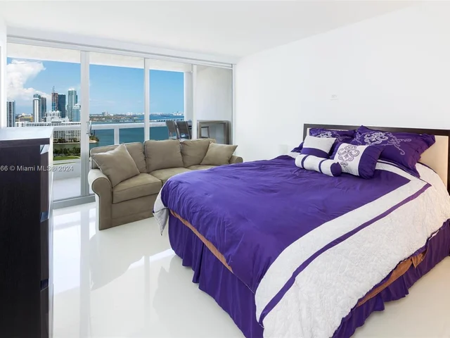 1717 N Bayshore Dr # 2536, Miami FL 33132