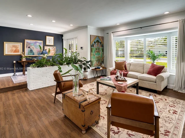 7485 SW 159th Ter, Palmetto Bay FL 33157